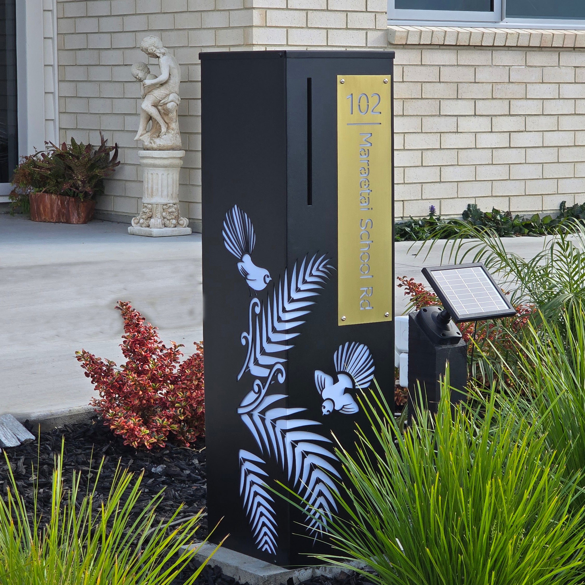 Nikau Fantail Fern | Secure Lockable Parcel Letterbox by Sam's Garden